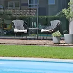 Modernes Studio-apartment - Gartenblick דירה