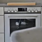 Modernes Studio-apartment - Gartenblick דירה
