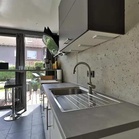 Apartment Modernes Studio-apartment - Gartenblick Gersthofen