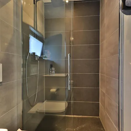 Modernes Studio-apartment - Gartenblick *