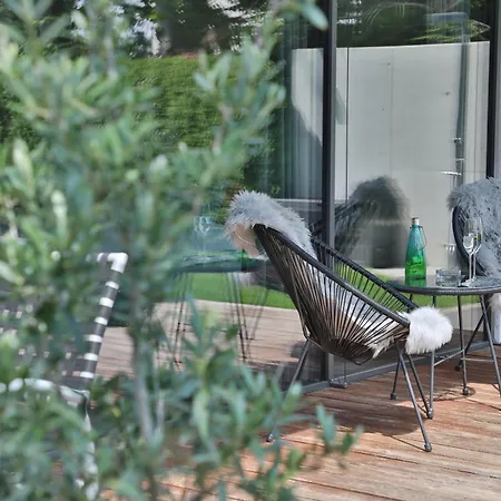 Modernes Studio-apartment - Gartenblick Apartament