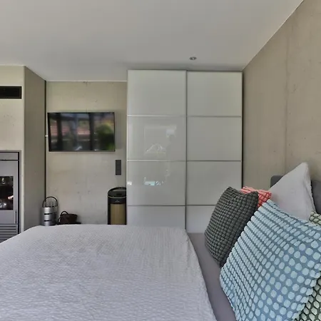 Modernes Studio-apartment - Gartenblick Apartment *