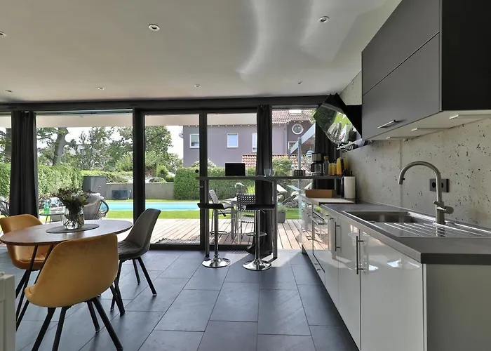 Modernes Studio-apartment - Gartenblick