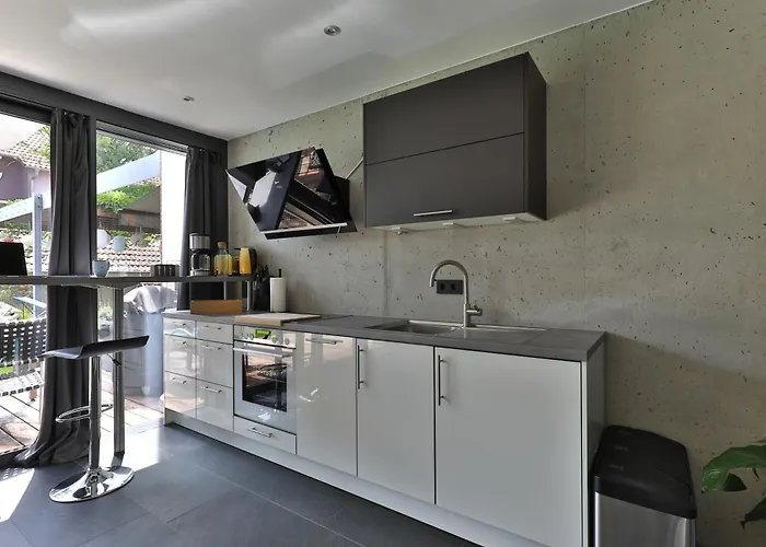 Apartament Modernes Studio-apartment - Gartenblick